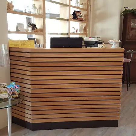 מלון De La Depandance Di Augustus 3*