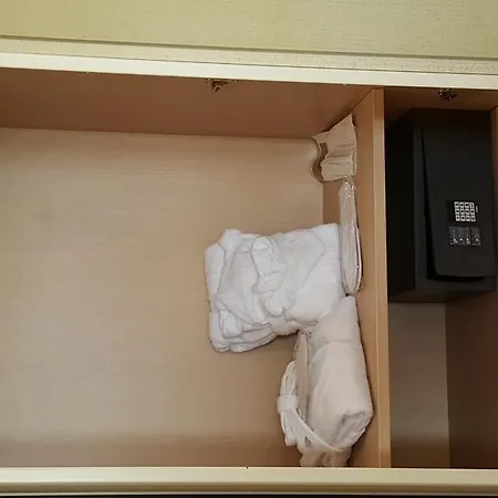 מלון De La Depandance Di Augustus 3*