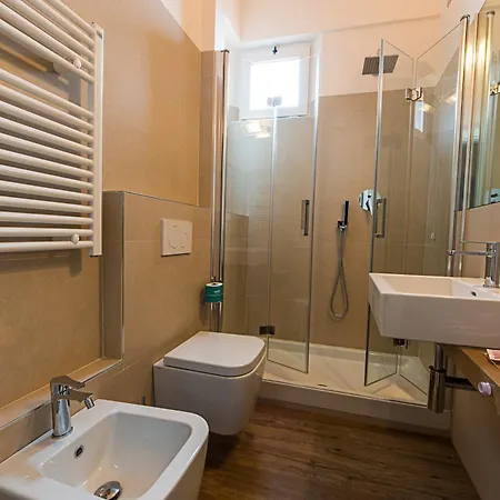 De La Depandance Di Augustus מלון