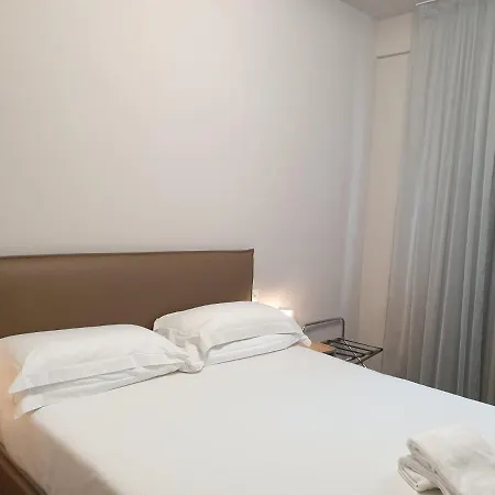 De La Depandance Di Augustus