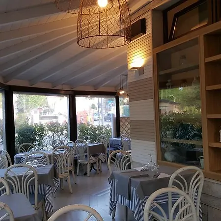 De La Depandance Di Augustus