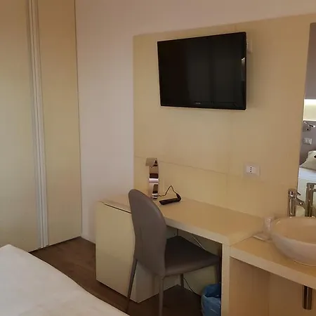 Szálloda De La Depandance Di Augustus